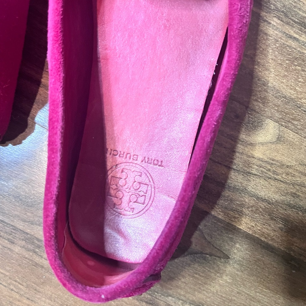 Tory Burch Fuchsia Suede Loafers with Gold Accents - Picture 3 of 6